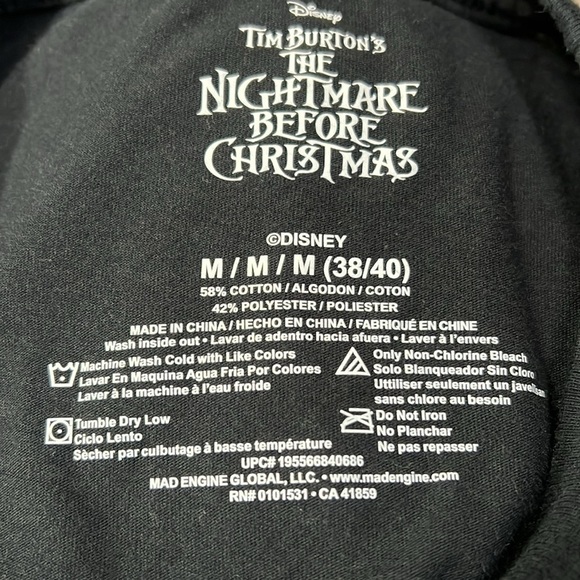 Disney’s Tim Burton’s Nightmare Before Christmas Short Sleeve Tee Mens Size M - Picture 3 of 4